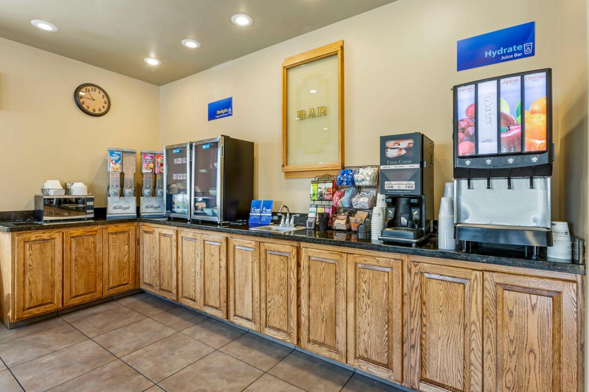 Best Western Sunset Inn Cody Exterior photo